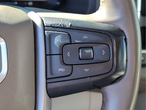 Used 2023 GMC Yukon XL Denali image 28