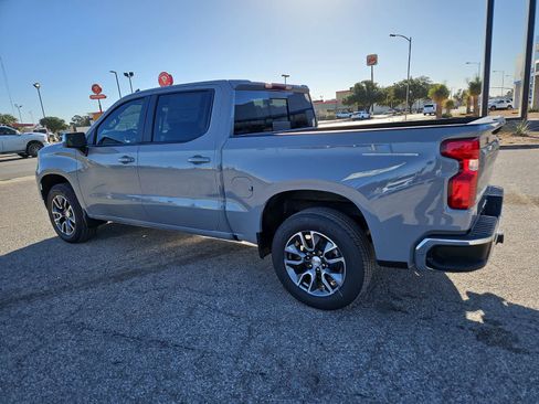 Used 2024 Chevrolet Silverado 1500 LT w/ Leather Package RWD image 11