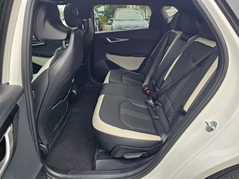 Certified 2024 Kia EV6 GT-Line AWD/4WD image 23