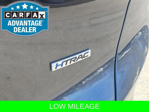 Used 2022 Hyundai Santa Fe SE image 6