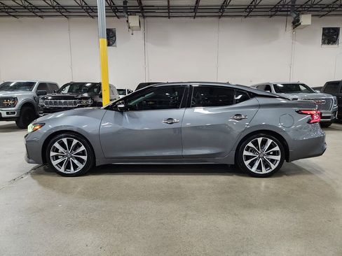 Used 2019 Nissan Maxima Platinum w/ Sport Mat Group image 8