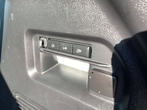 Used 2022 Ford Explorer Limited w/ Equipment Group 301A image 16