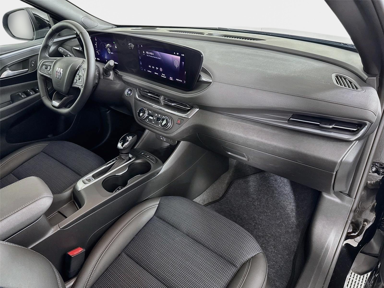 New 2026 Buick Envista Sport Touring w/ Convenience I Package FWD image 27