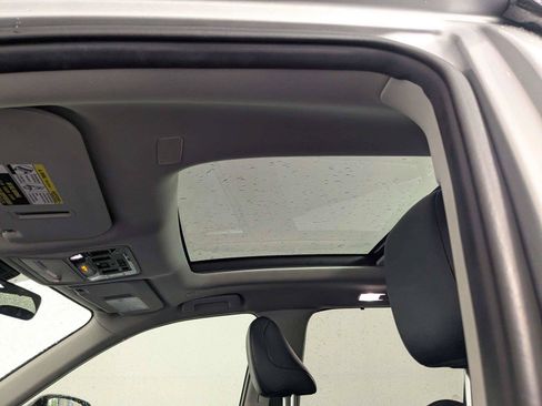 Used 2024 Toyota Grand Highlander FWD image 15