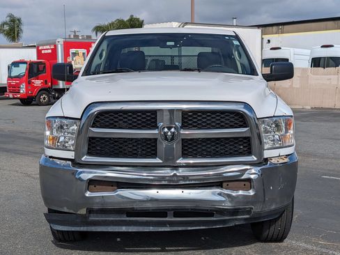 Used 2017 RAM 2500 Tradesman w/ Chrome Appearance Group RWD image 3
