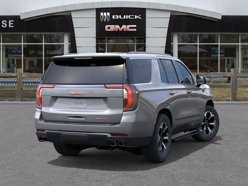 New 2026 GMC Yukon AT4 Ultimate AWD/4WD image 4