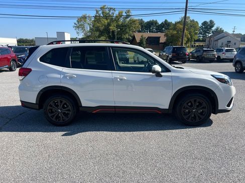 Used 2024 Subaru Forester Sport image 7