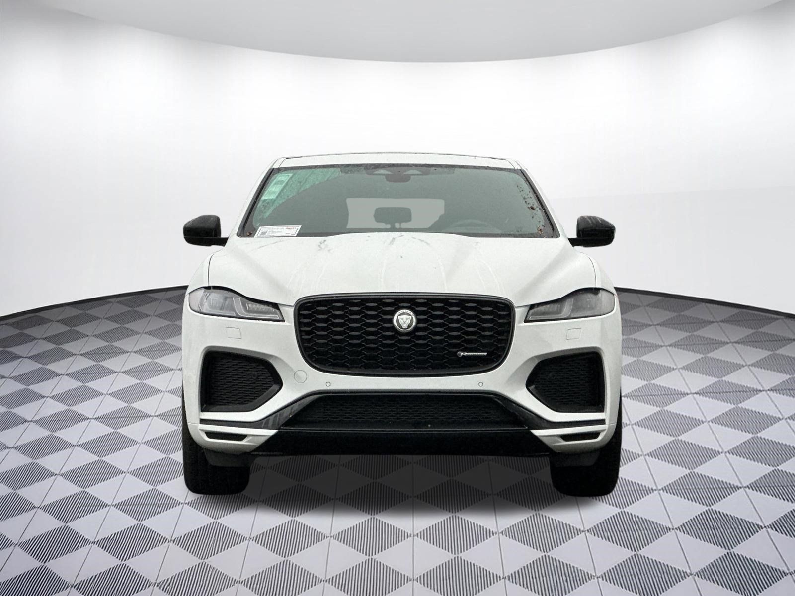 New 2025 Jaguar F-PACE R-Dynamic S AWD/4WD image 6