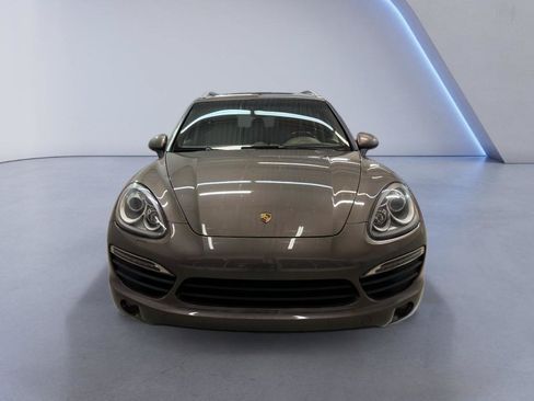 Used 2012 Porsche Cayenne S AWD/4WD image 2