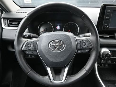 Used 2019 Toyota RAV4 XLE Premium w/ Cold Weather Package AWD/4WD image 15