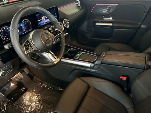 Certified 2025 Mercedes-Benz GLA 250 GLA 250 image 10