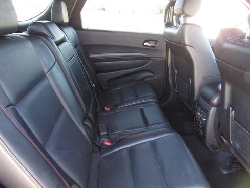 Used 2025 Dodge Durango GT image 11