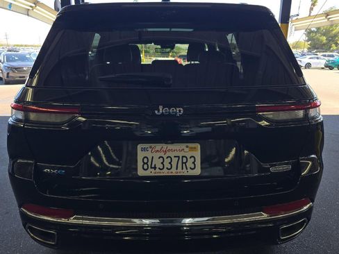 Used 2022 Jeep Grand Cherokee Overland w/ Advanced Protech Group III image 5