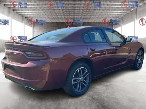 Used 2019 Dodge Charger SXT w/ Cold Weather Package image 5