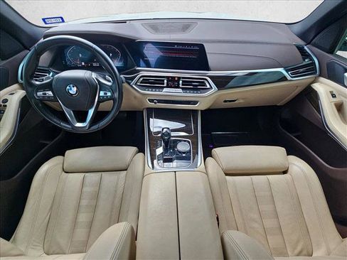 Used 2019 BMW X5 xDrive40i w/ Premium Package image 18