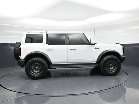 Used 2025 Ford Bronco Outer Banks w/ Sasquatch Package AWD/4WD image 22