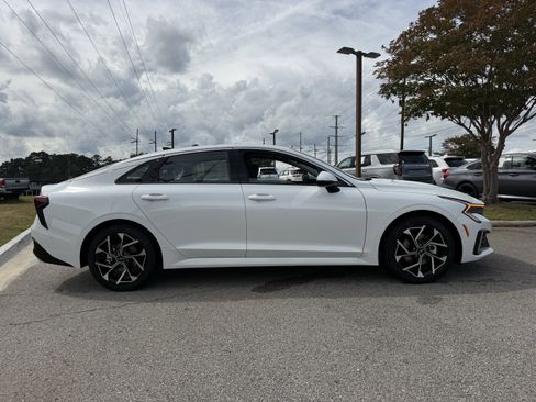 New 2026 Kia K5 EX image 5