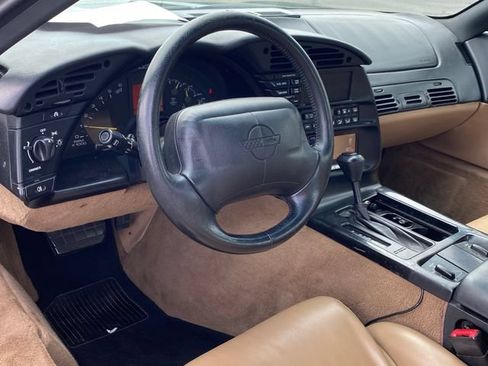 Used 1995 Chevrolet Corvette Coupe RWD image 6
