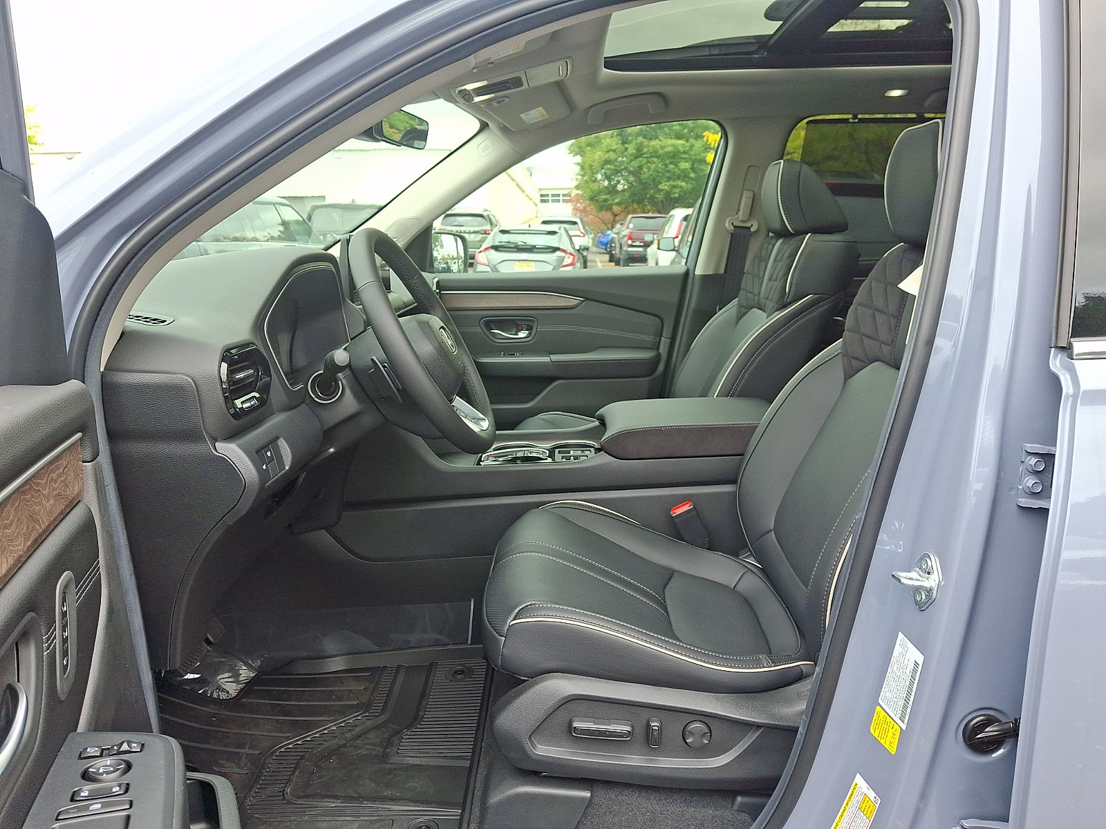 New 2026 Honda Pilot Elite image 6
