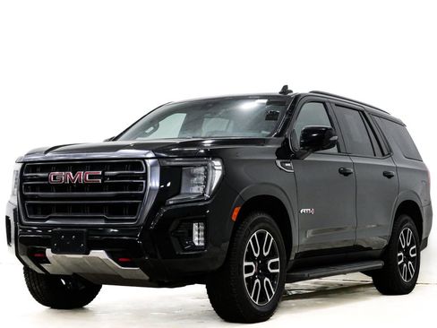 Used 2021 GMC Yukon AT4 w/ Technology Package image 3