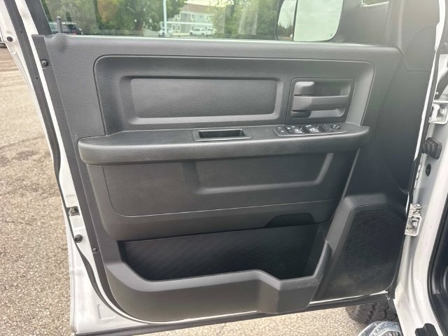Used 2021 RAM 2500 Tradesman w/ Chrome Appearance Group AWD/4WD image 25