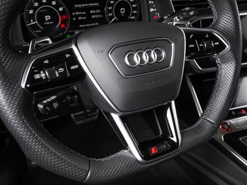 Used 2022 Audi RS 6 AWD/4WD image 35