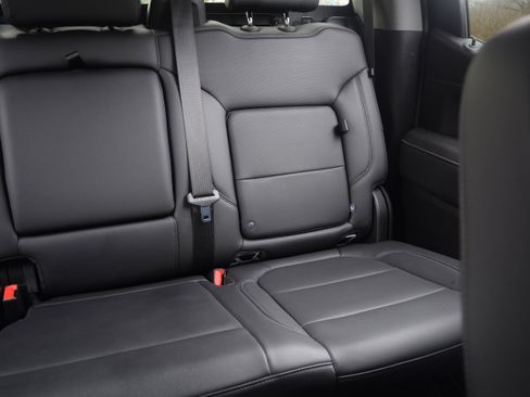 Used 2020 Chevrolet Silverado 1500 LTZ w/ LTZ Plus Package image 16