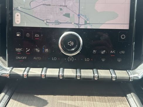 Used 2024 GMC Acadia Denali w/ Super Cruise Package FWD image 20