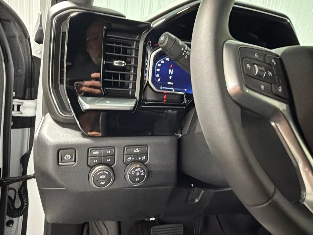 New 2026 Chevrolet Silverado 1500 RST AWD/4WD image 33