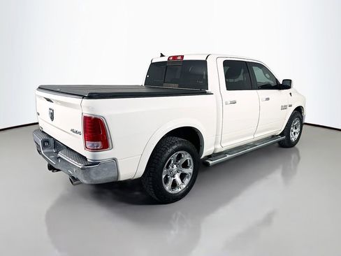 Used 2017 RAM 1500 Laramie w/ Convenience Group image 7