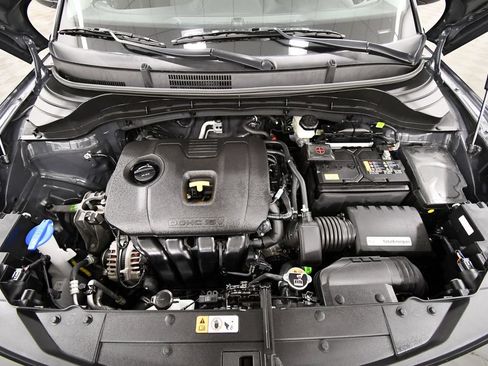 Certified 2025 Kia Soul S FWD image 12