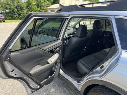 Used 2022 Subaru Outback Limited XT AWD/4WD image 13