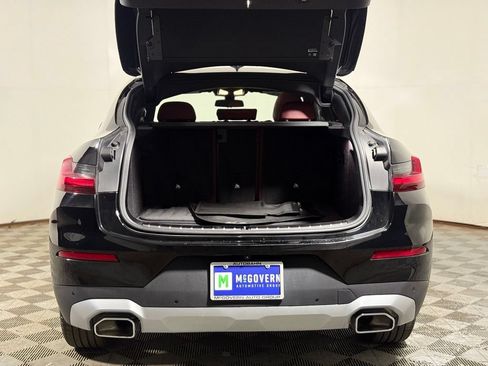 Used 2023 BMW X4 xDrive30i AWD/4WD image 7