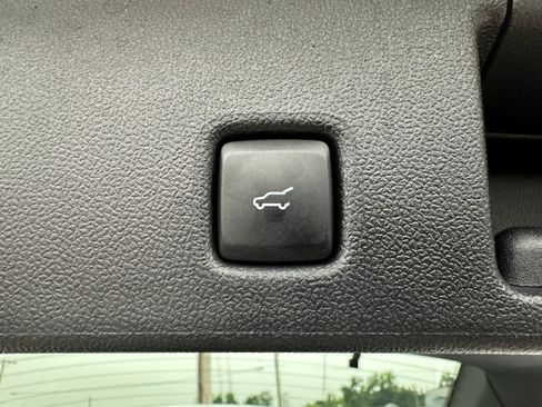 Used 2024 Ford Escape Active AWD/4WD image 32