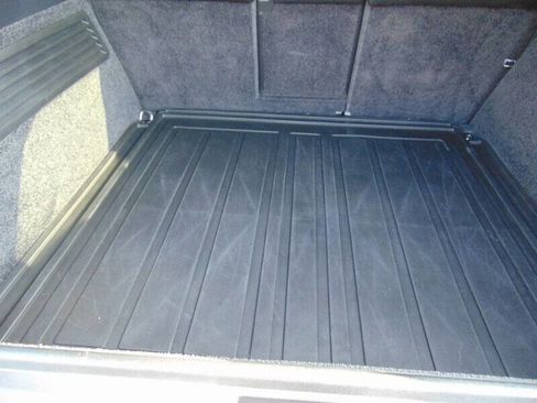 Used 2015 Land Rover Range Rover Supercharged image 19