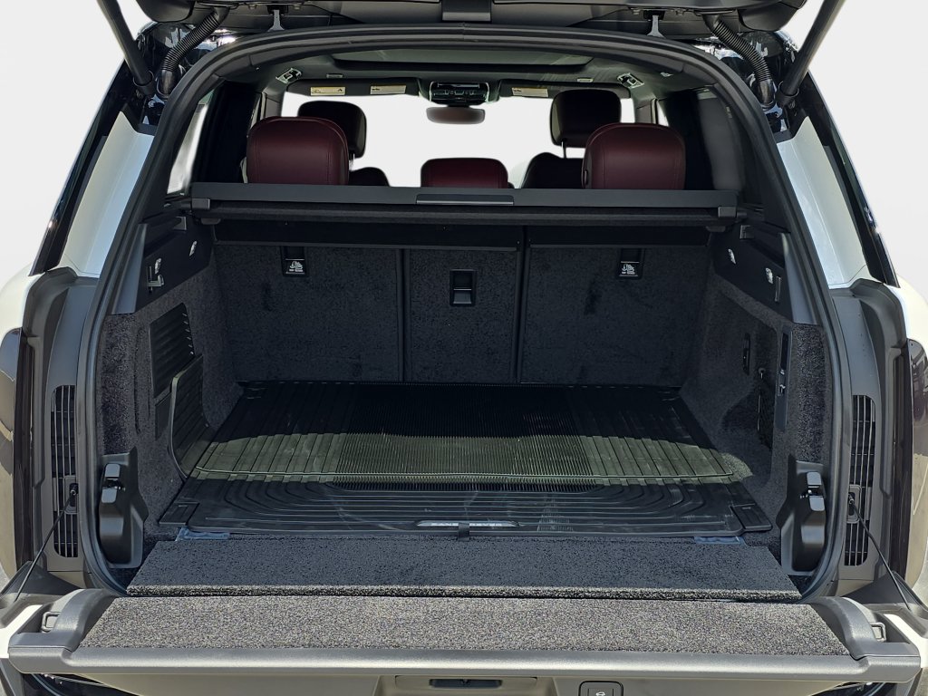 New 2026 Land Rover Range Rover SE AWD/4WD image 12