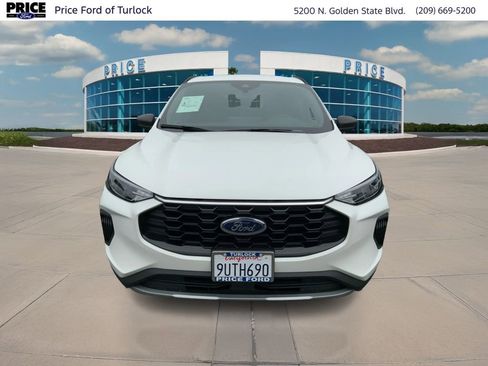 Used 2025 Ford Escape ST-Line w/ Tech Pack #1 image 2