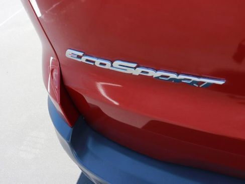 Used 2019 Ford EcoSport SE w/ SE Convenience Package image 6