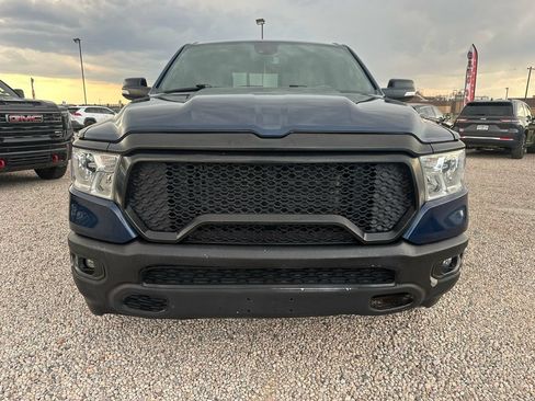 Used 2022 RAM 1500 Big Horn AWD/4WD image 3