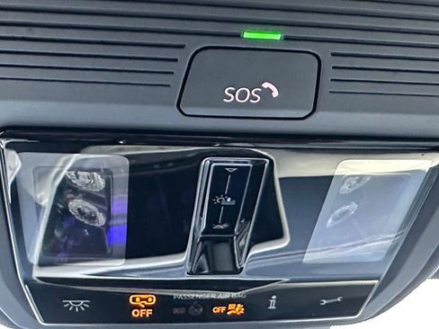 Used 2023 Volkswagen ID.4 Pro S image 19