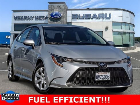 Used 2021 Toyota Corolla LE w/ Carpet Mat Package (TMS) image 1