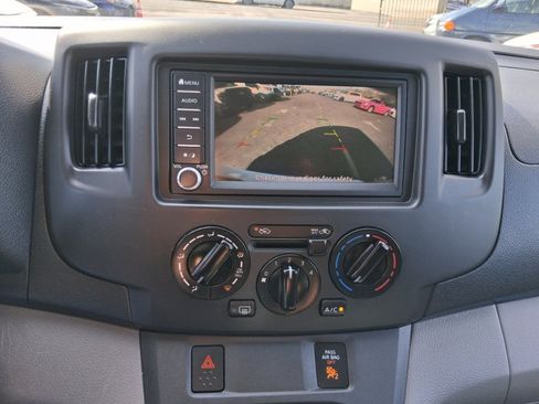 Used 2020 Nissan NV200 SV w/ Back Door Glass Package FWD image 10