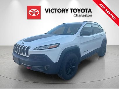 Used 2015 Jeep Cherokee Trailhawk w/ Leather Interior Group
