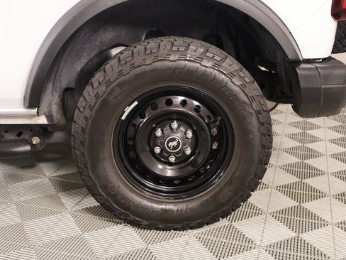 Certified 2023 Ford Bronco Black Diamond AWD/4WD image 19