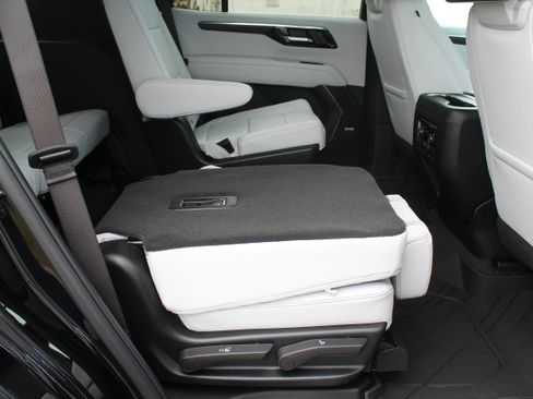 New 2026 Chevrolet Tahoe Premier image 57