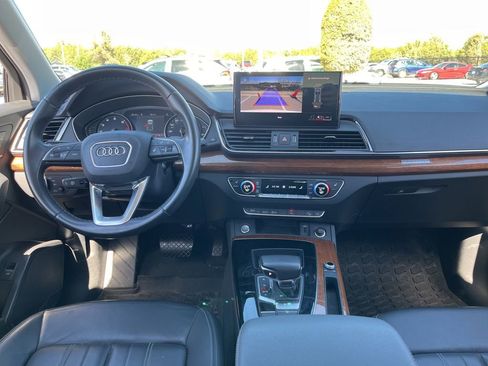 Used 2023 Audi Q5 2.0T Premium w/ Convenience Package image 16