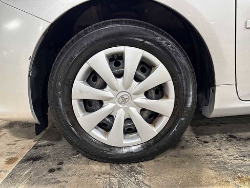 Used 2010 Toyota Corolla LE FWD image 10