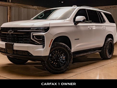 Used 2025 Chevrolet Tahoe RST w/ RST Capability Package image 5