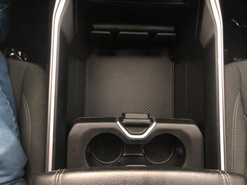 Used 2022 RAM 1500 Big Horn AWD/4WD image 19