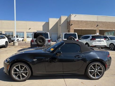 Used 2023 MAZDA MX-5 Miata Grand Touring image 5